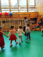 /album/kismuzsika-elozenes-tancos-foglalkozas/img-20250924-094109-jpg/